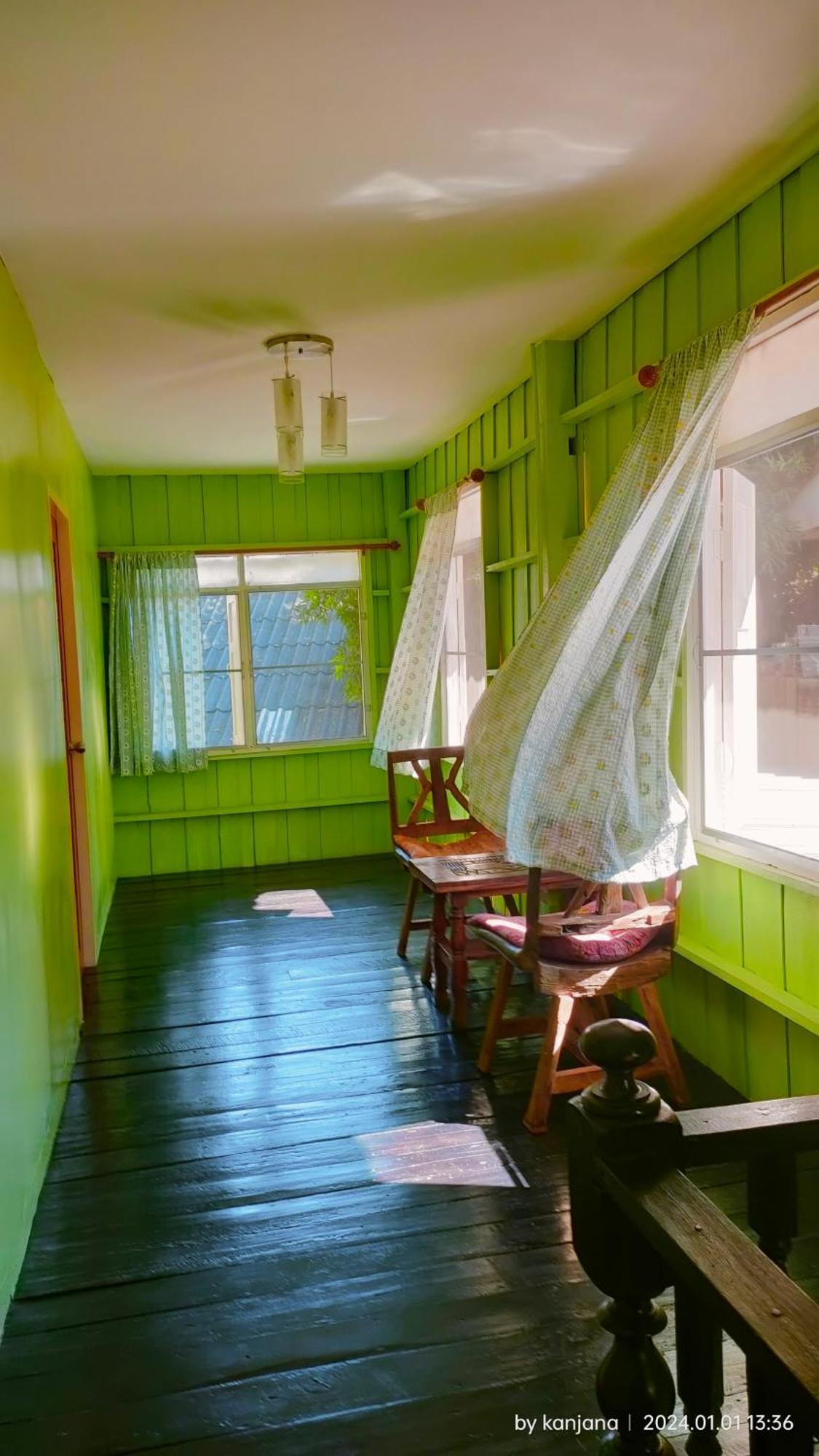 Home Stay At Tapae Чиангмай Экстерьер фото