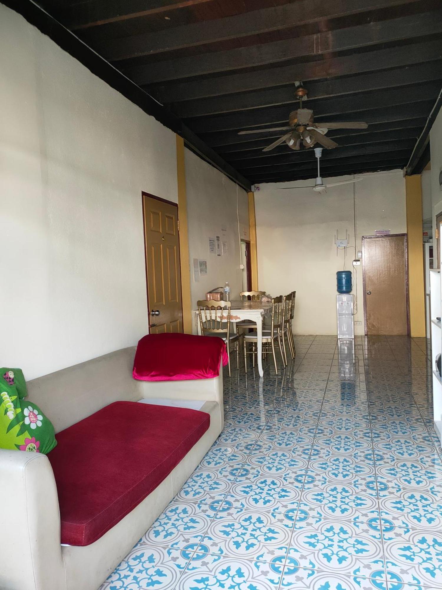 Home Stay At Tapae Чиангмай Экстерьер фото