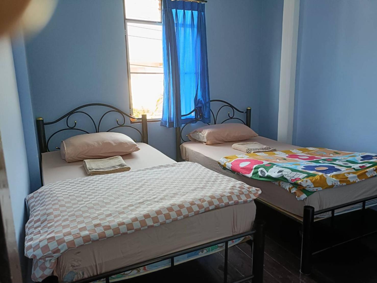 Home Stay At Tapae Чиангмай Экстерьер фото
